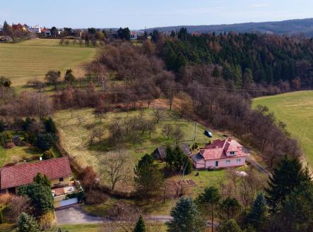 Prodej pozemku pro bydlení, 1 261 m²