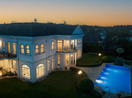 Prodej domu/vily, 858 m²