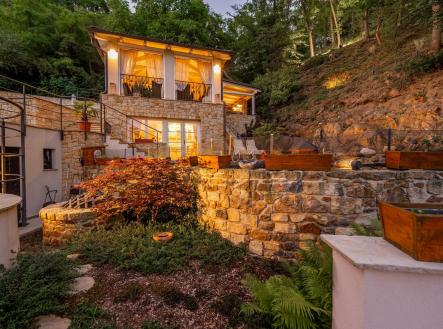 Prodej domu/vily, 850 m²