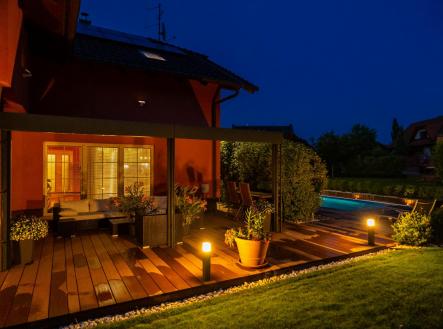 Prodej - dům/vila, 389 m²