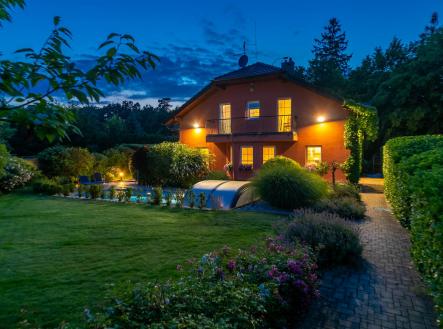 Prodej domu/vily, 389 m²