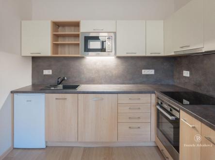 Pronájem bytu, 2+kk, 50 m²