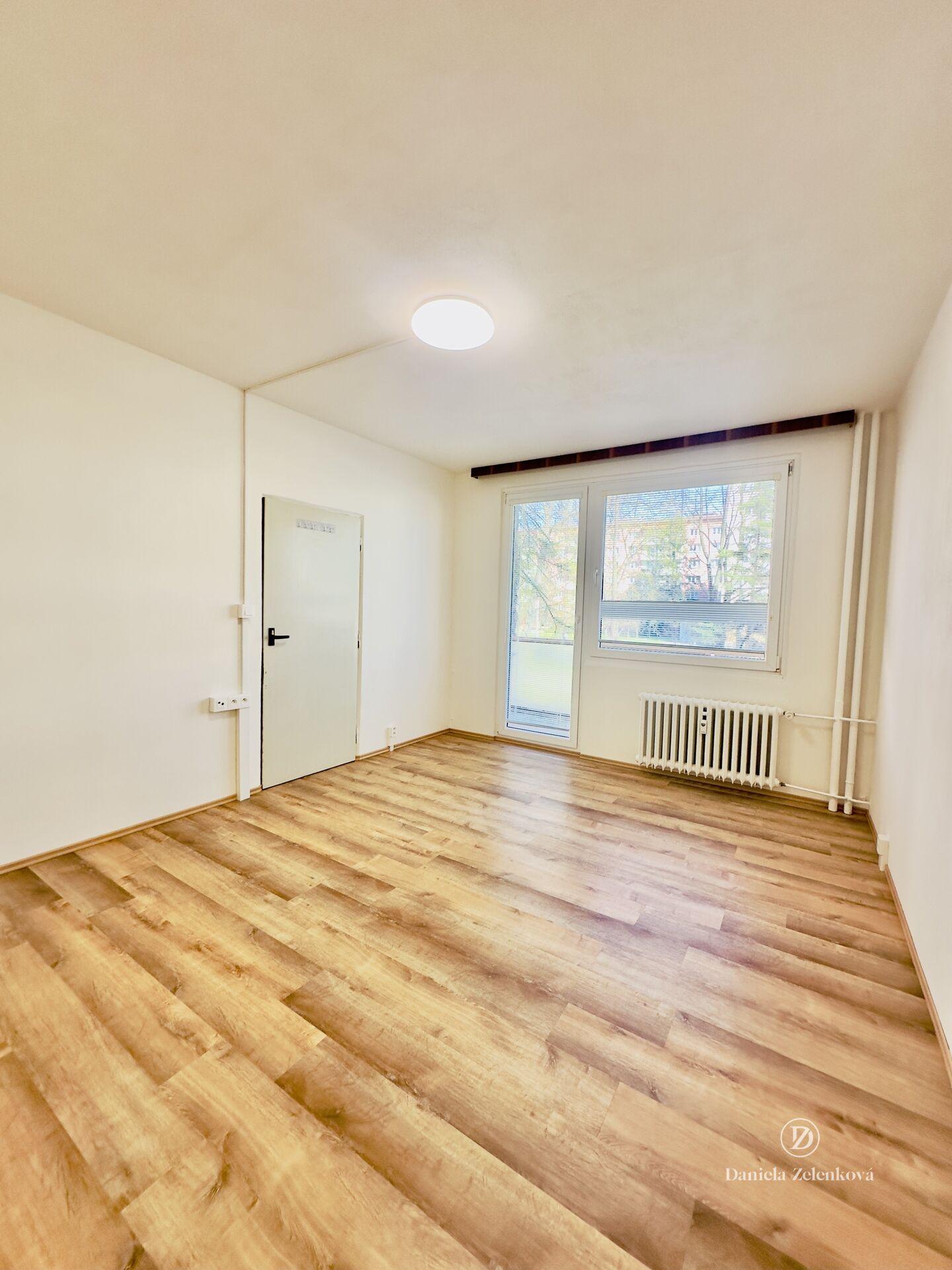 Byt 1+1 v 1. patře , OV, Lidická tř., České Budějovice