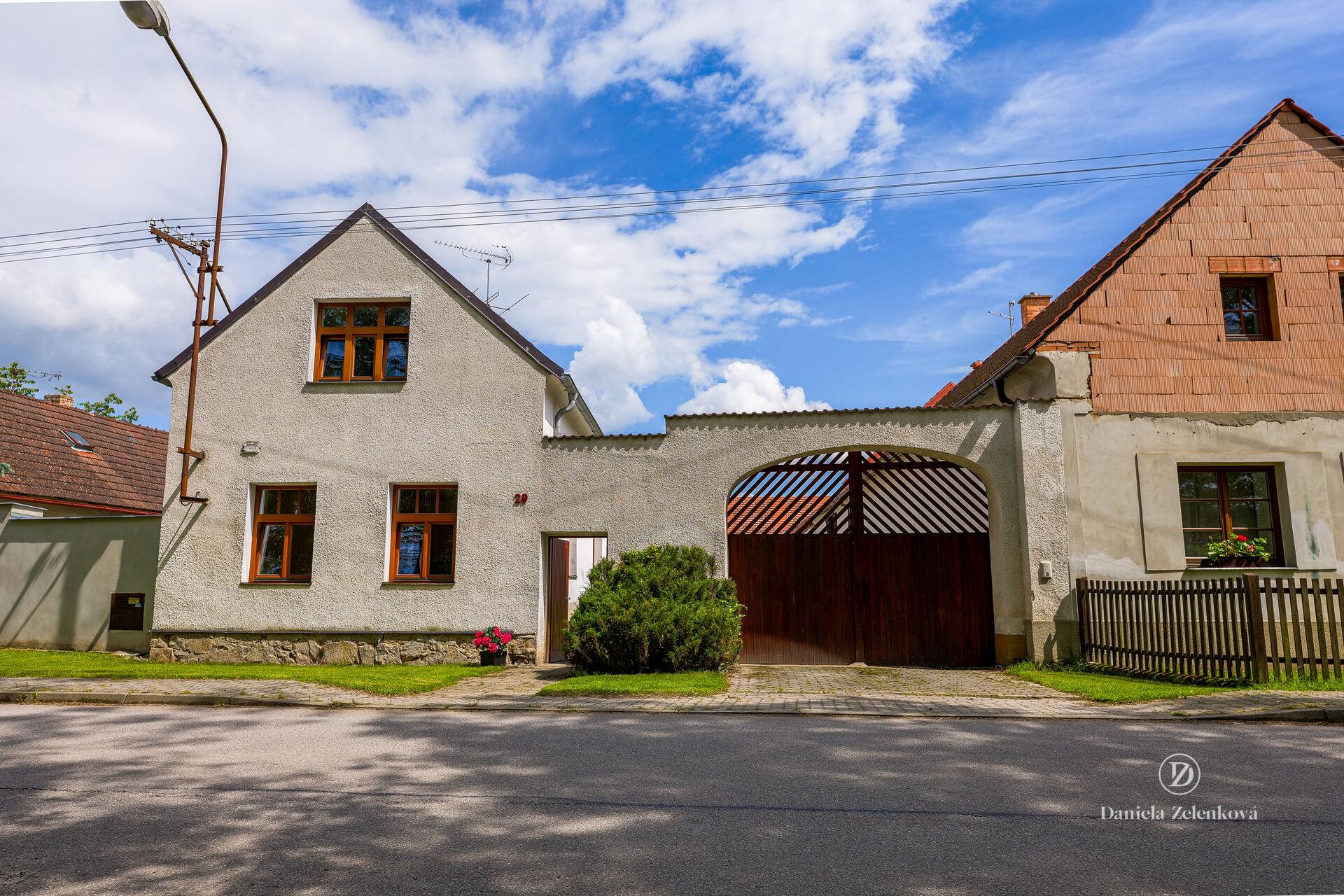 Prodej rodinného domu, Plav, pozemky 6.022 m2, České Budějovice