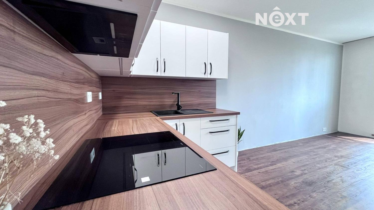 Pronájem byt 2+kk, 38㎡