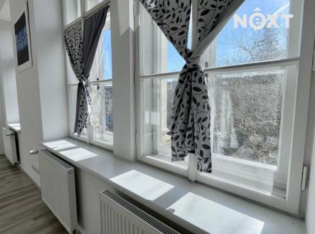 Pronájem bytu, 1+kk, 36 m²