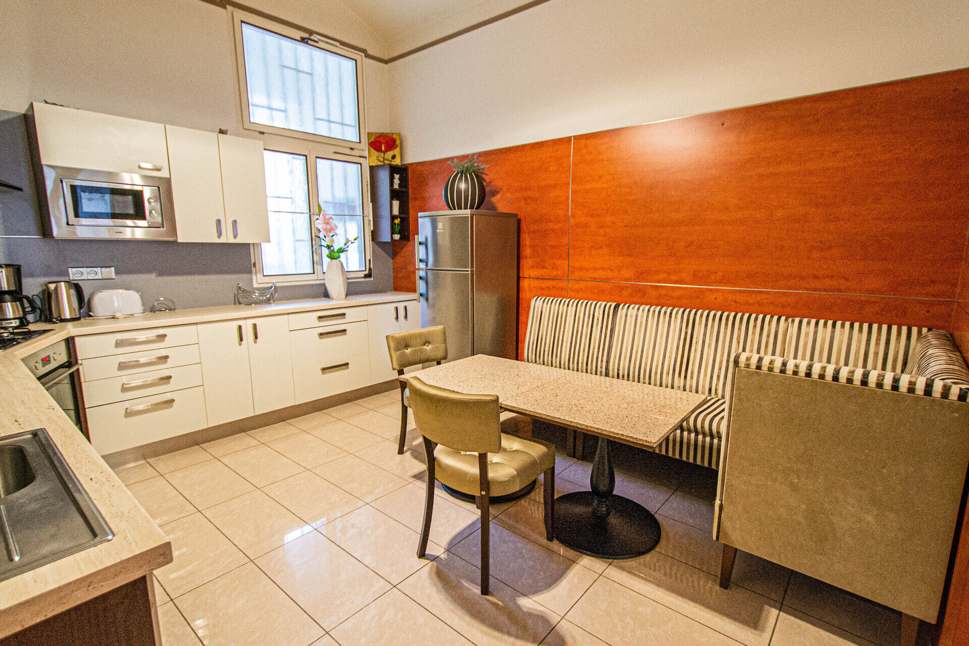 Zrekonstruovaný byt 3+kk, 71,70 m2, OV, ul. Balbínova, P2 - Vinohrady