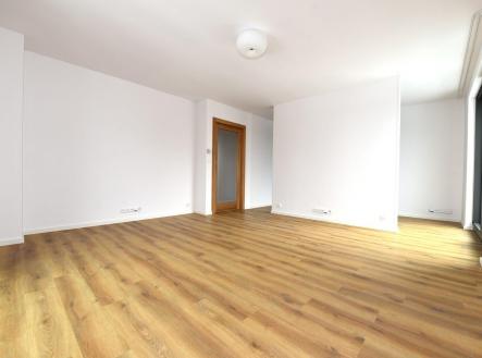 Pronájem bytu, 1+kk, 55 m²