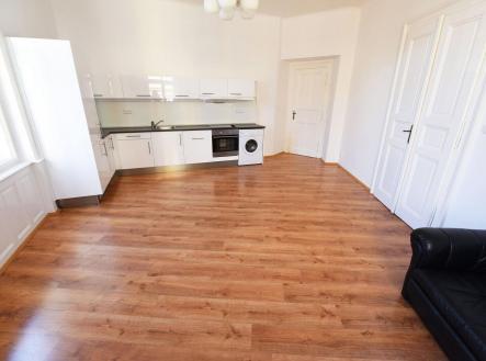 Pronájem bytu, 2+kk, 50 m²