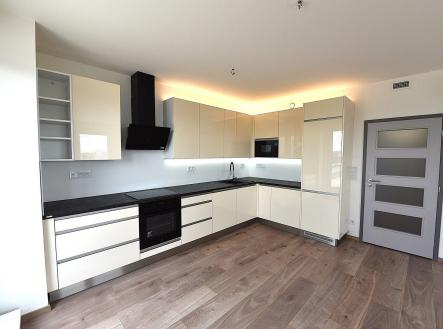 Prodej bytu, 3+kk, 75 m²