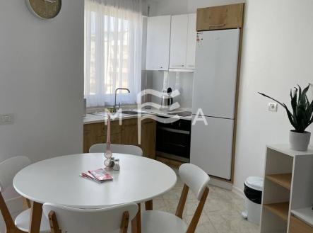 Prodej bytu, 3+kk, 74 m²