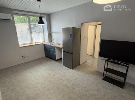 Pronájem bytu, 1+kk, 28 m²