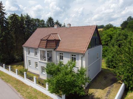 Prodej - dům/vila, 165 m²