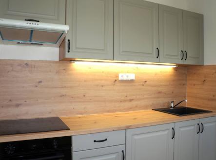 Pronájem bytu, 1+kk, 35 m²
