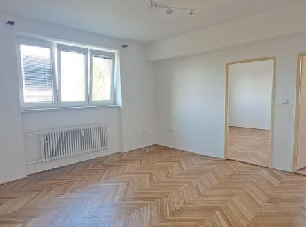 Pronájem bytu, 3+1, 76 m²