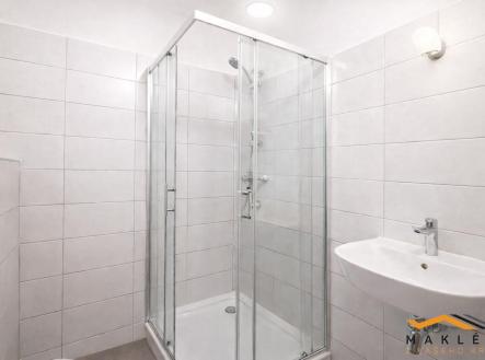 Pronájem bytu, 1+kk, 32 m²