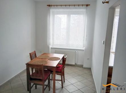 Pronájem bytu, 3+1, 75 m²