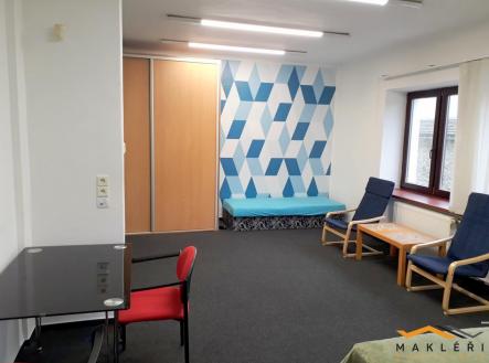 Pronájem bytu, 1+1, 48 m²