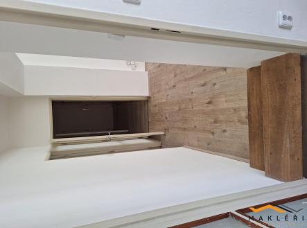 Pronájem bytu, 3+1, 70 m²