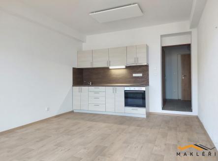 Pronájem bytu, 1+kk, 32 m²