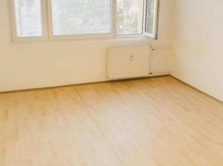 Pronájem bytu, 1+kk, 27 m²