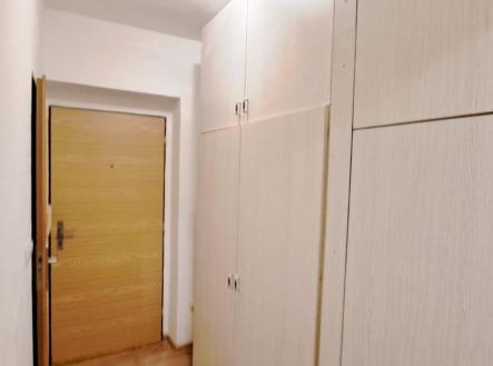 Pronájem bytu, 1+kk, 34 m²