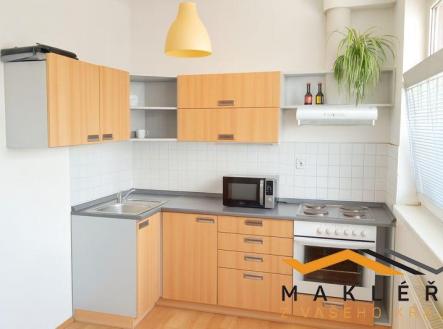 Pronájem bytu, 3+1, 72 m²