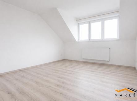 Pronájem bytu, 3+kk, 66 m²