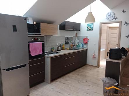 Pronájem bytu, 2+1, 72 m²