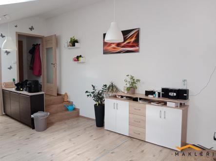 Pronájem bytu, 2+1, 72 m²