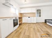 Pronájem domu/vily, 85 m²