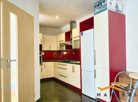 Pronájem bytu, 2+kk, 59 m²