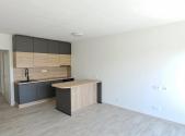 Pronájem bytu, 2+kk, 50 m²