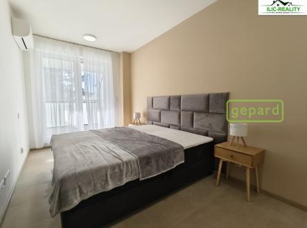 Pronájem bytu, 3+kk, 80 m²