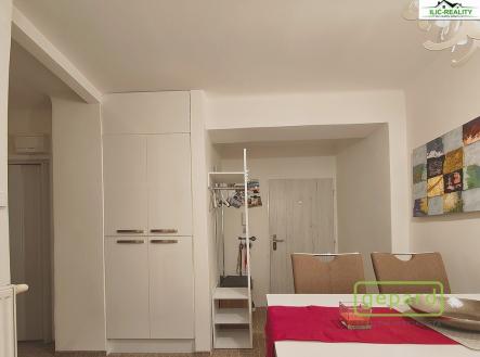 Pronájem bytu, 1+1, 36 m²