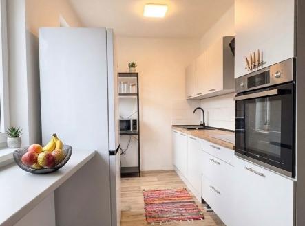 Pronájem bytu, 3+kk, 70 m²