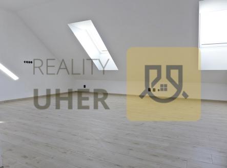 Pronájem bytu, 2+kk, 61 m²