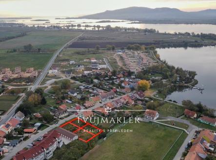 Prodej - pozemek pro bydlení, 1 323 m²