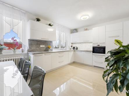 Prodej domu/vily, 289 m²