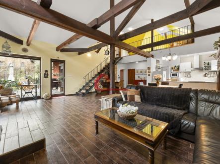 Prodej - dům/vila, 232 m²