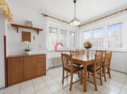 Prodej - dům/vila, 290 m²