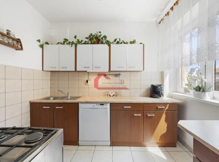 Prodej - dům/vila, 290 m²