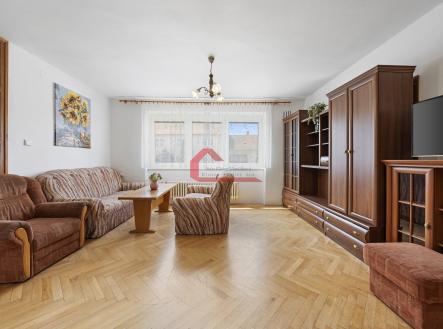 Prodej - dům/vila, 290 m²