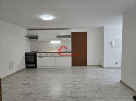 Pronájem bytu, 1+kk, 30 m²