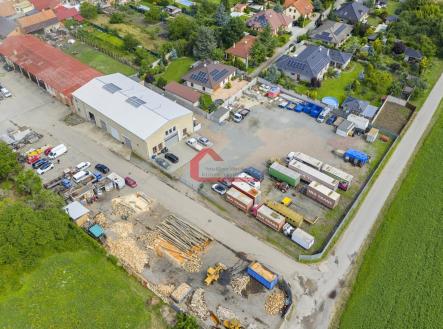 Prodej - komerční objekt, jiný, 724 m²