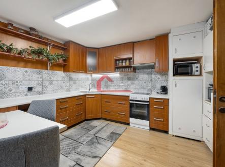 Prodej domu/vily, 77 m²