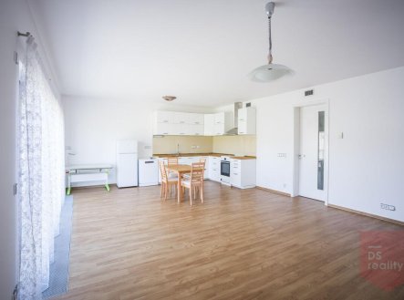 Prodej bezbariérového bytu 2+kk, 79 m2, Praha 9, Klánovice, Slavětínská