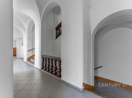 Prodej bytu, atypický, 176 m²
