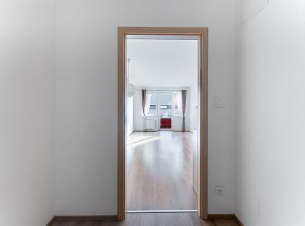 Prodej bytu, garsoniéra, 33 m²