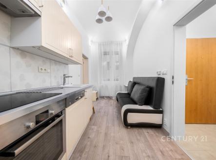 Pronájem bytu, 1+1, 38 m²